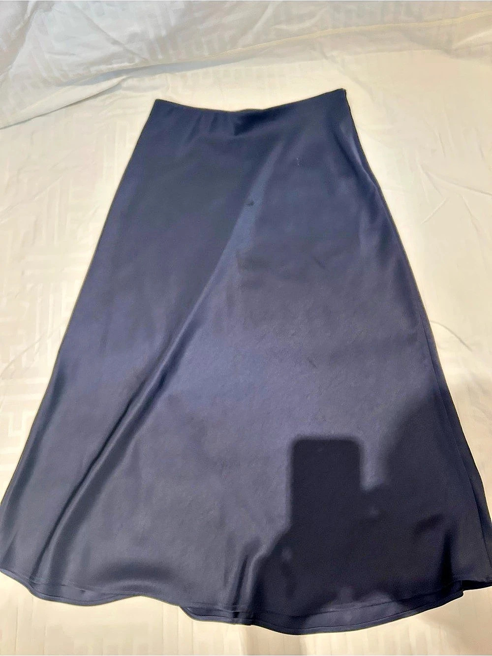 Simons / Contemporaine 
Silk Maxi Skirt Black Size 2 Like New